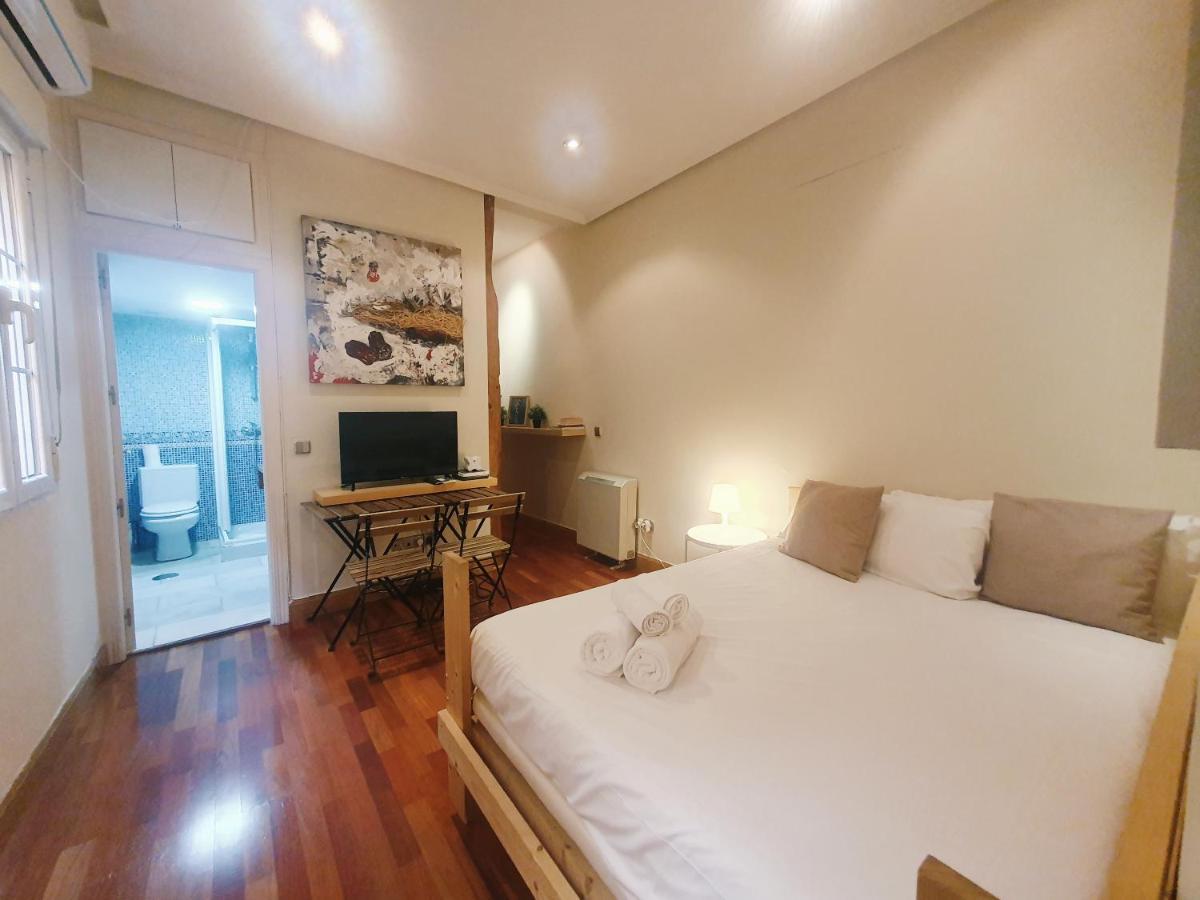 Enjoy A Cosy Studio In Malasana Bar Madrid Esterno foto