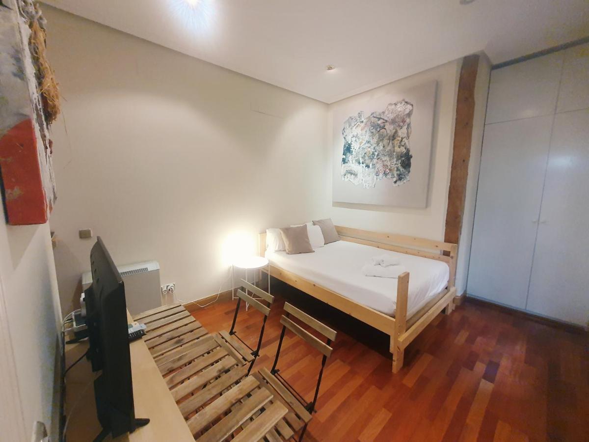 Enjoy A Cosy Studio In Malasana Bar Madrid Esterno foto